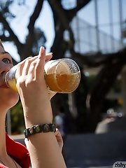 8 free voyeur pictures