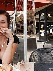 8 free voyeur pictures