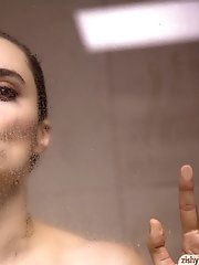 8 free voyeur pics