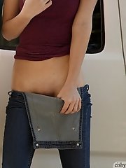 9 free voyeur pics