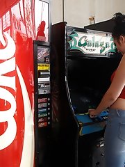 8 free voyeur pics